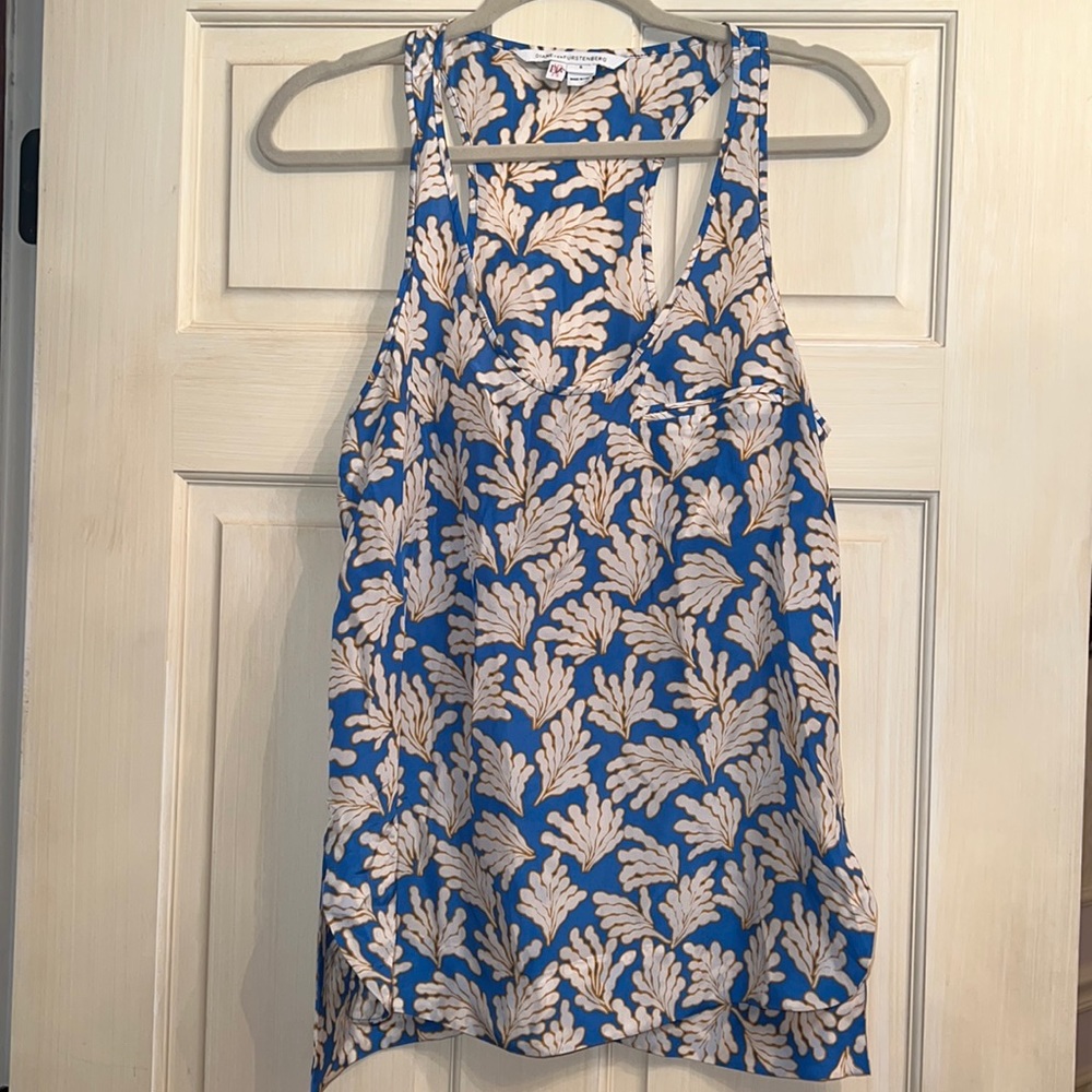 DVF 100% silk coral print tank